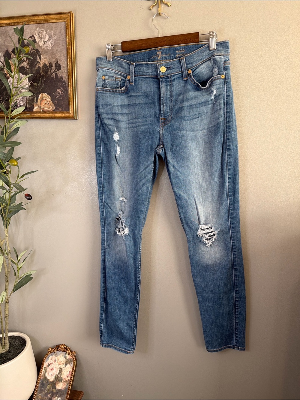 7 For All Mankind Gwenevere Ankle Skinny Jeans Distressed Stretch Denim Size 31 - Picture 2 of 8